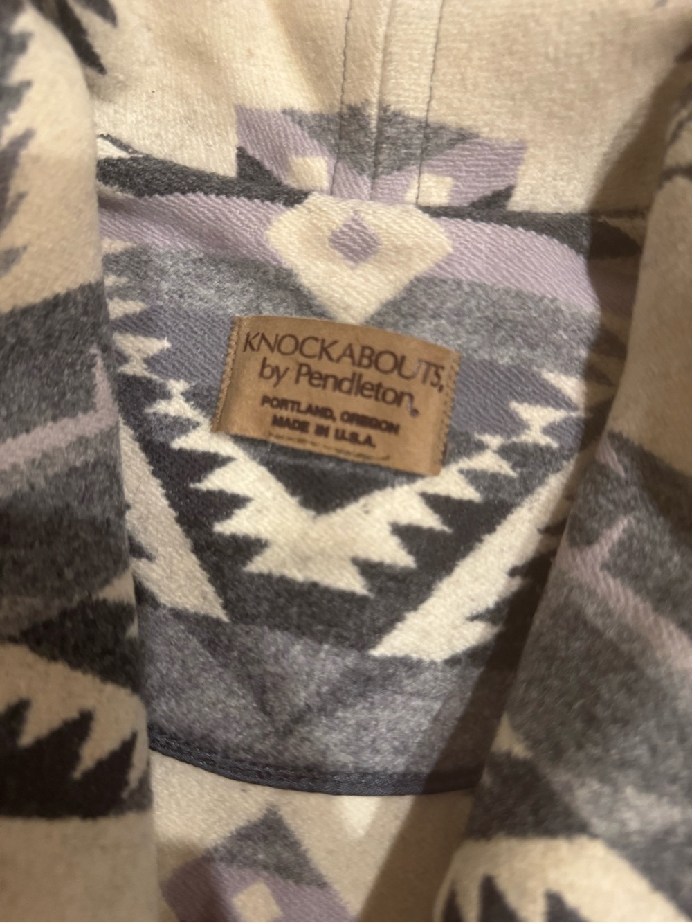 Gorgeous Pendleton jacket - Picture 2 of 5